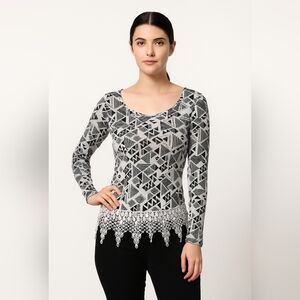 Scoop neck top small fitted shirt Charlotte russe